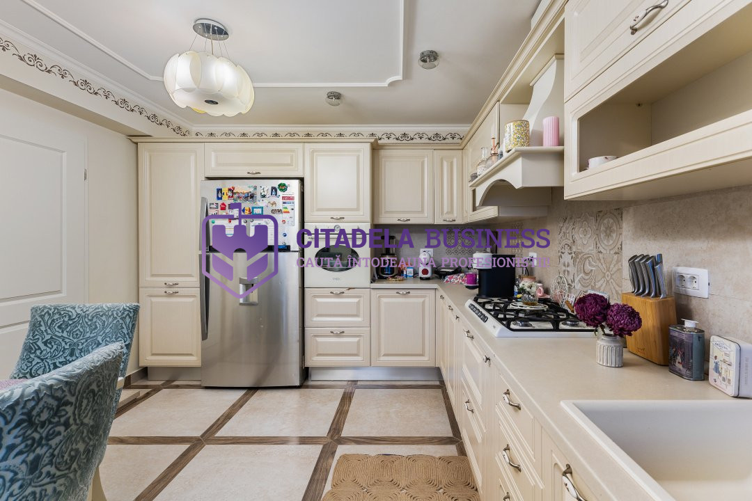 Vila cu 6 camere si teren 500 in Cartier Rezidential Ovidiu Sud, Lacul Siutghiol