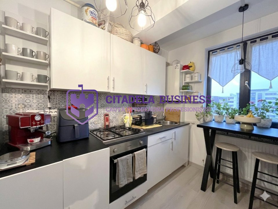 Apartament de vânzare in Tomis Plus cu 3 camere -  etaj 3 - loc parcare inclus
