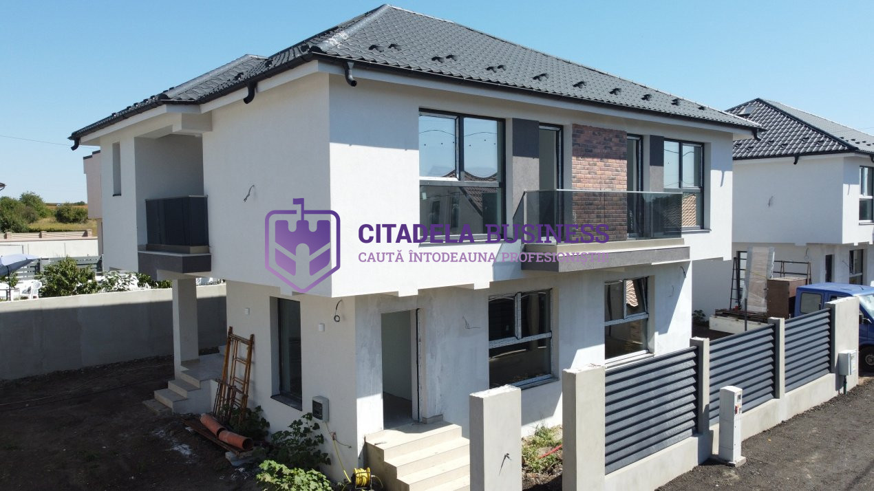 Casa centru Valu lui Traian P+1+pod - finisaje premium