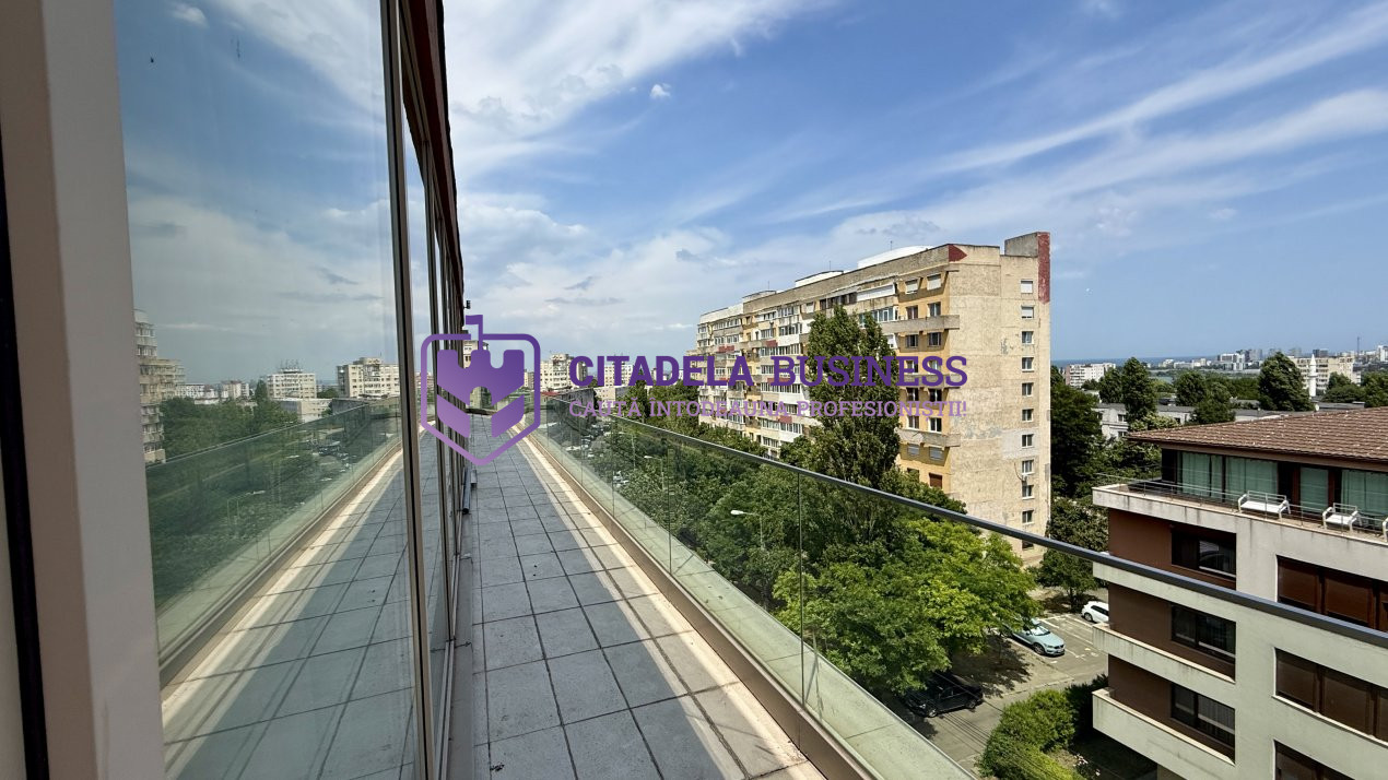 Penthouse UNIC 204 mp totali in Tomis Nord Constanta mobilat si utilat