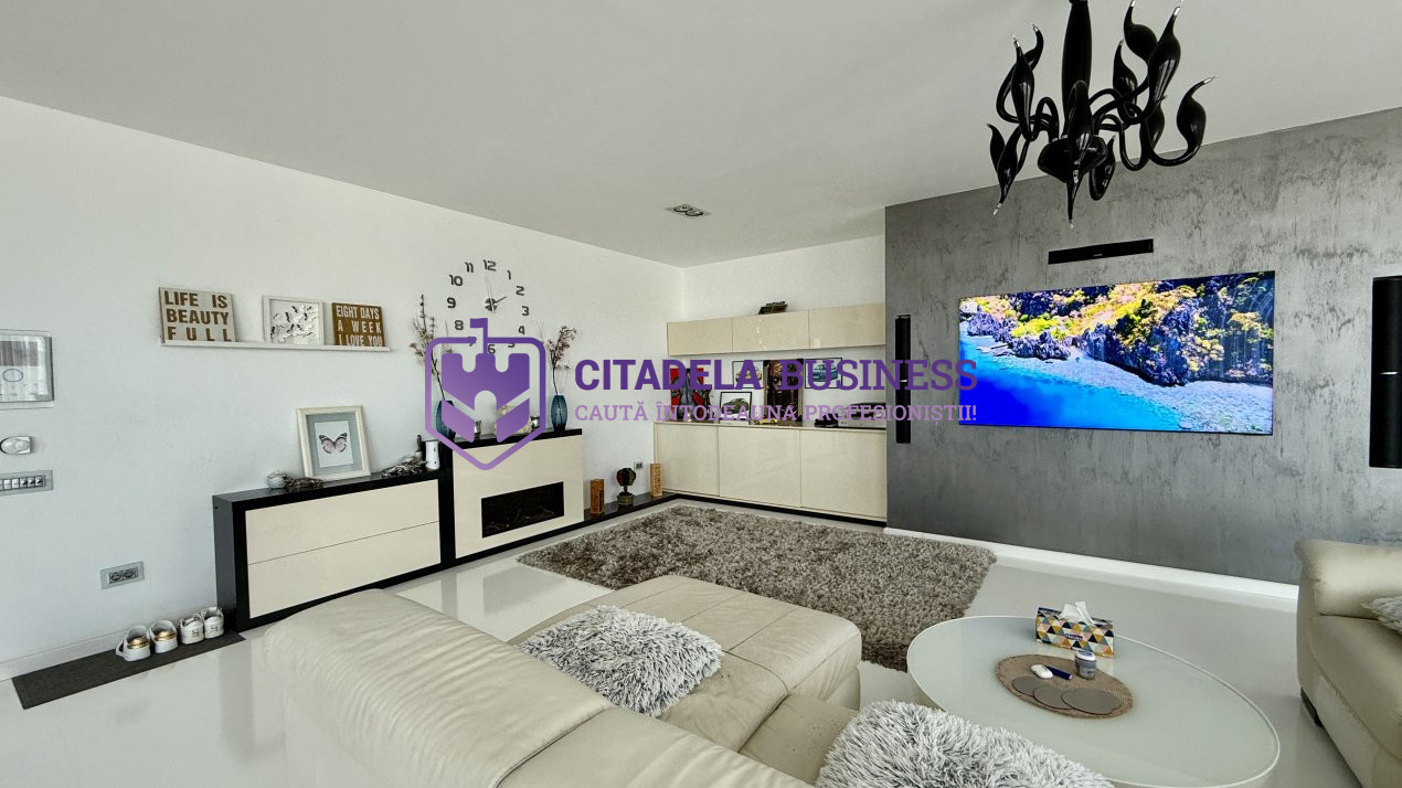 Penthouse UNIC 204 mp totali in Tomis Nord Constanta mobilat si utilat