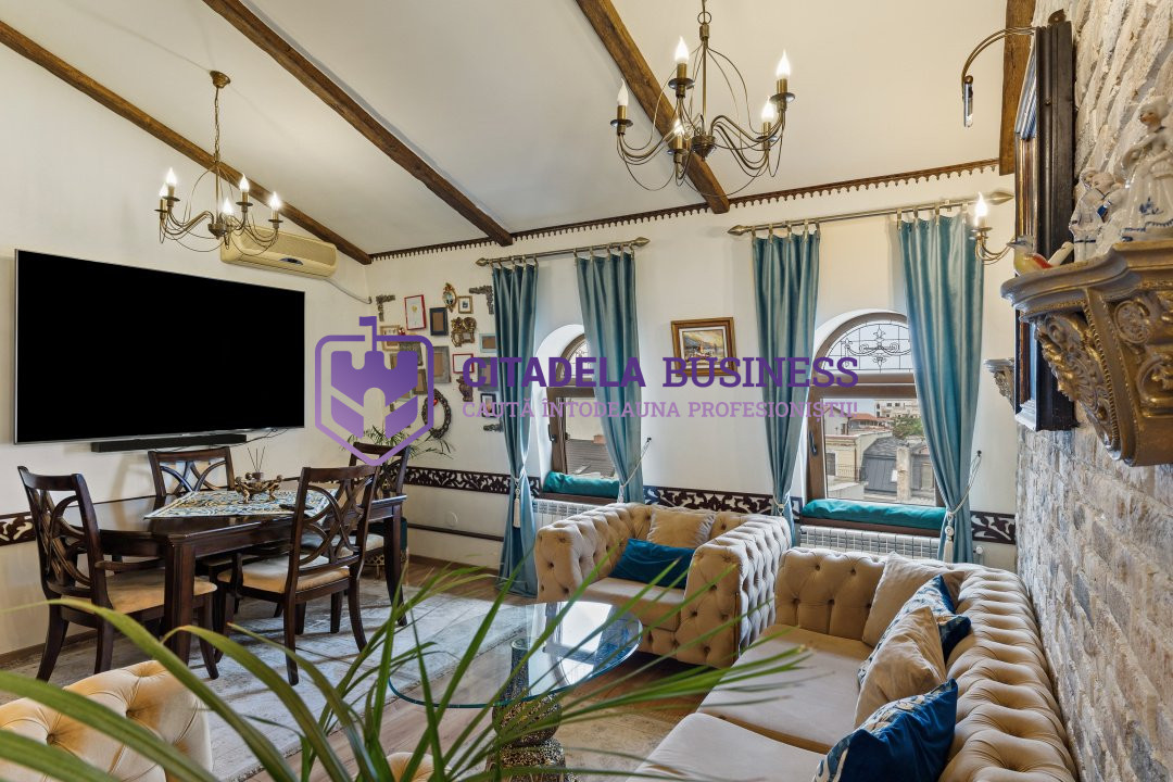 Apartament exclusivist cu 4 camere în Piața Ovidiu  Vedere panoramică la mare
